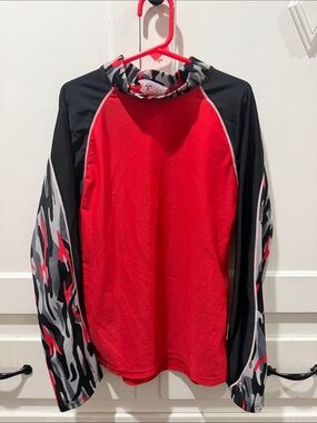 Boys 11-12 Red & Black Long-Sleeve Swim Shirt